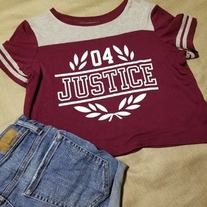 Maroon cropped shirt